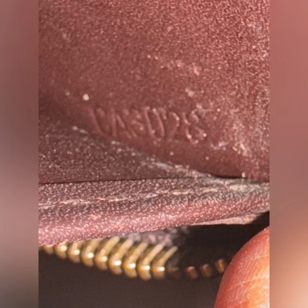 Louis Vuitton Vernis Amarante Zippy Wallet